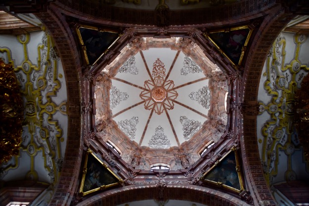 San Cayetano church ceiling