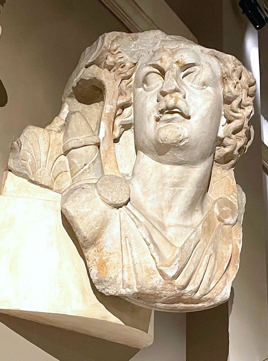 Apollo Capital from Didyma