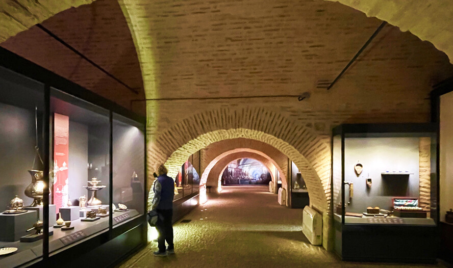 Alison in the Museum of Turkish and Islamic Arts. Hagia Sophia – Church, Mosque or Museum?
