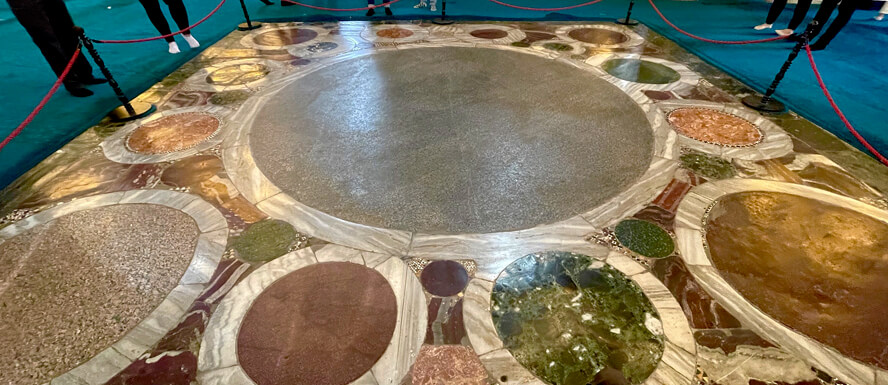 The Omphalion. Hagia Sophia – Church, Mosque or Museum?