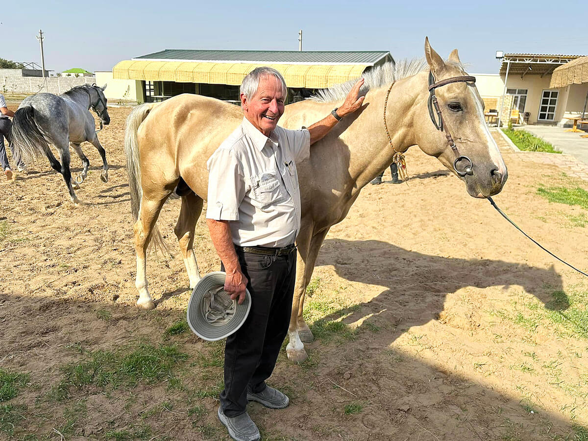 Ken with Horse. Photo by Brendan Powell.