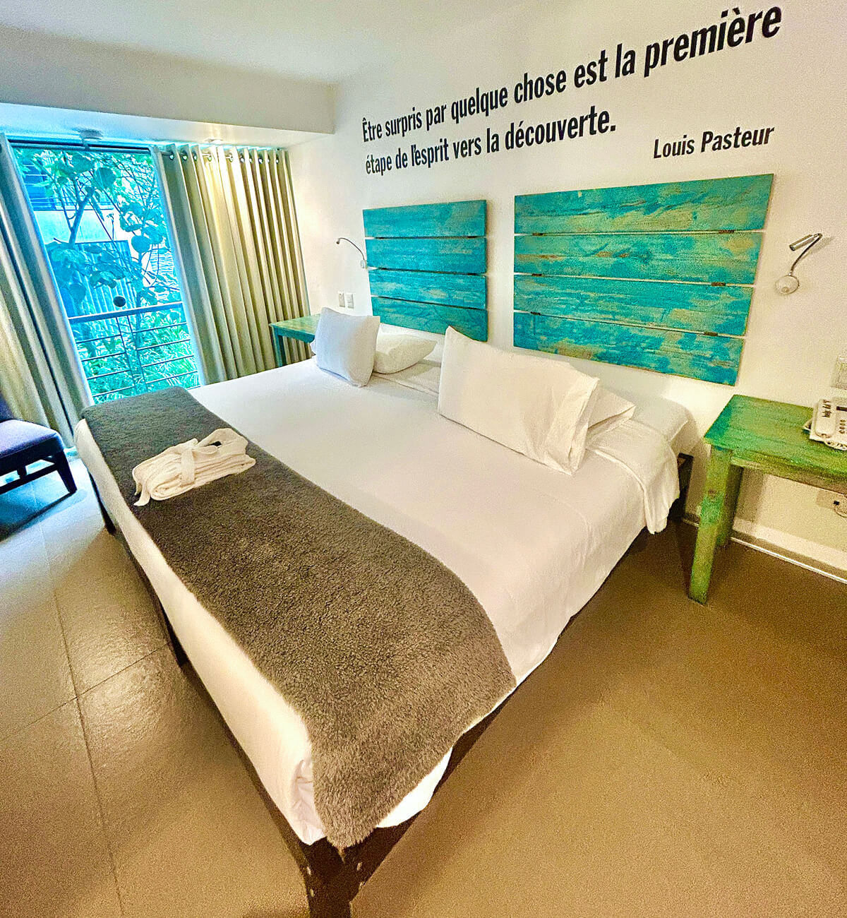 Room 222, El MaPi Hotel