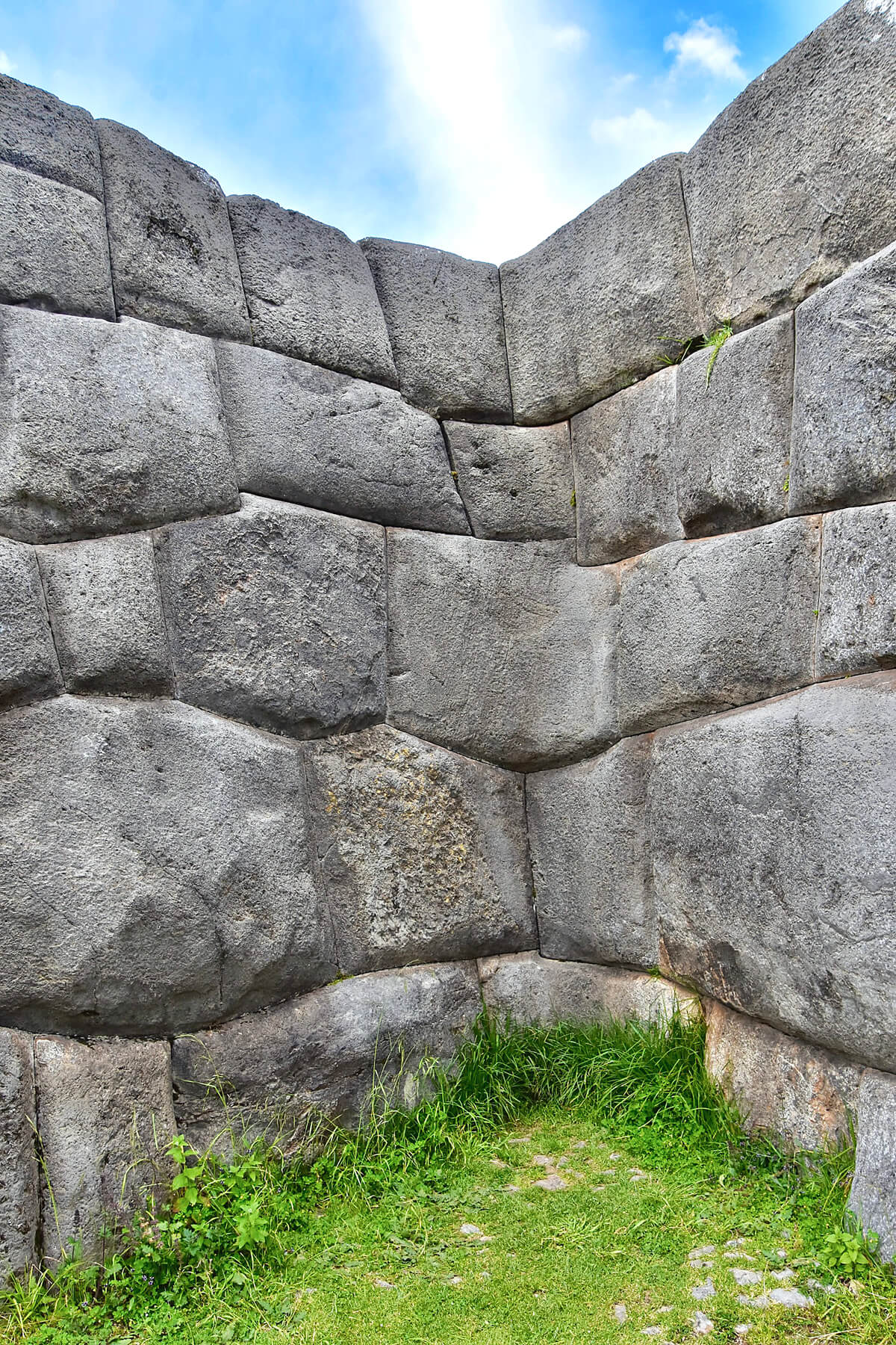 Saqsaywaman Corner