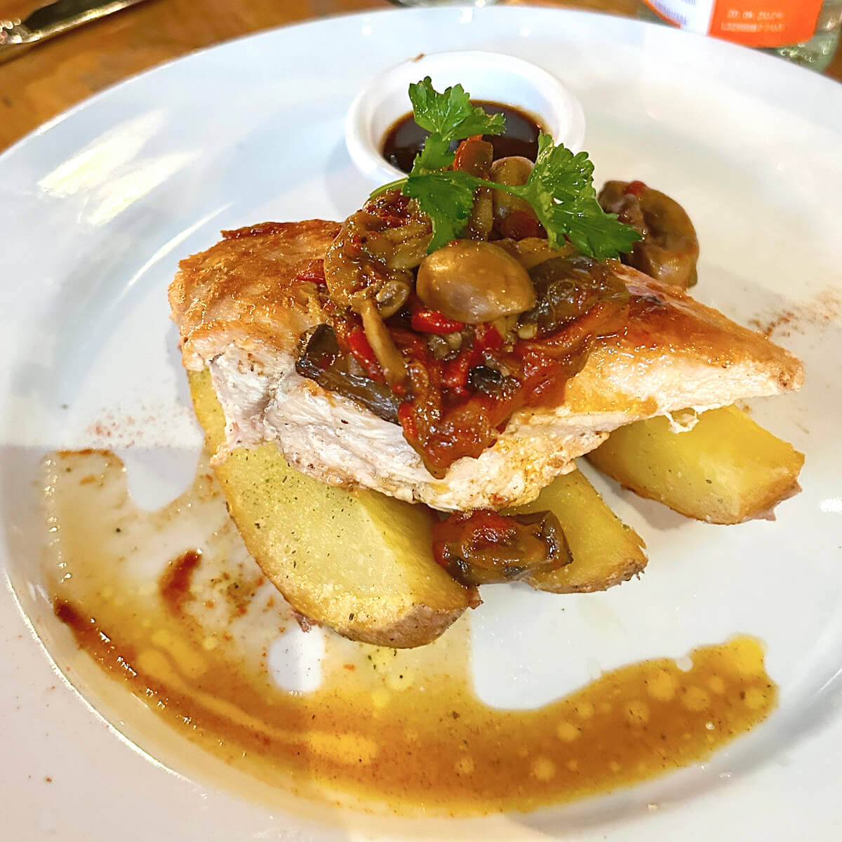 Chicken Merkeh, Adobe Restaurant