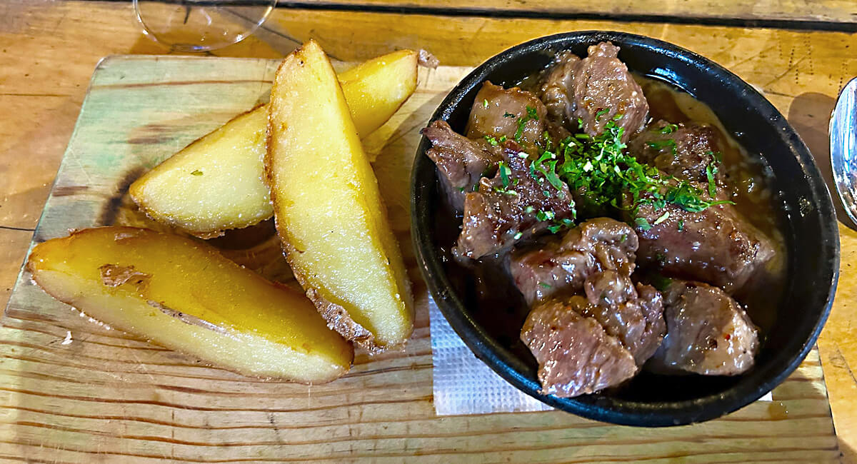 Filet Pil Pil Style, Adobe Restaurant