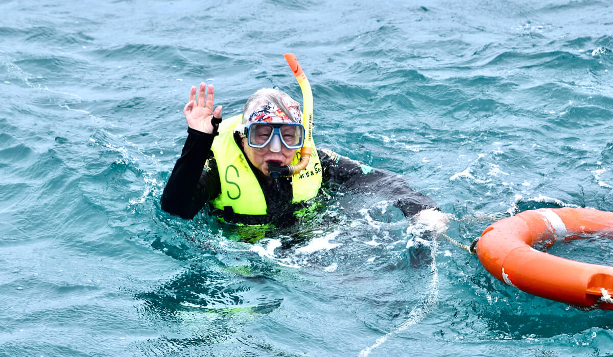 Alison at the Great Barrier Reef, WHS