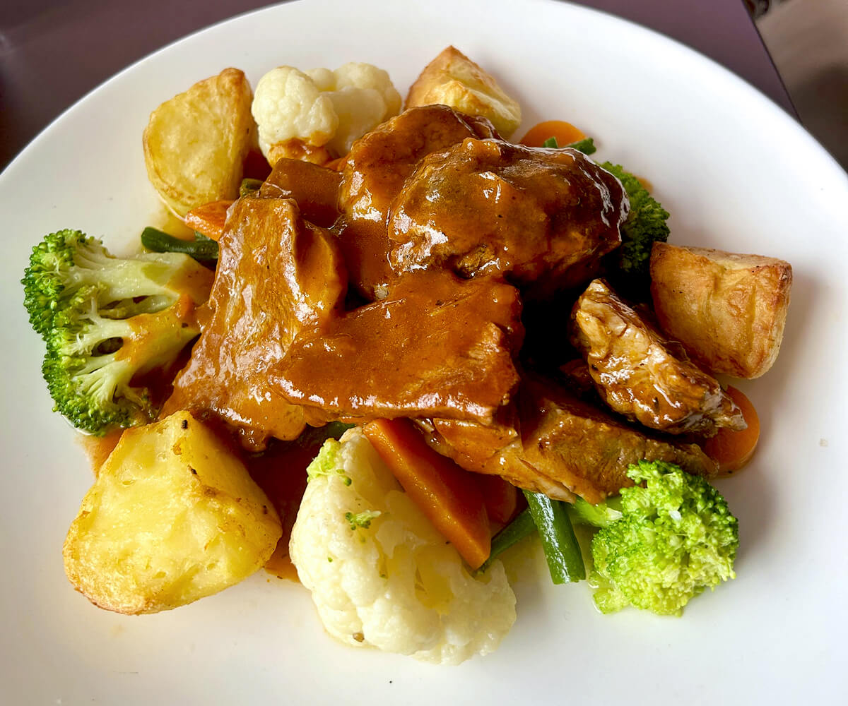 Sunday Roast,Great Ocean Road Brewhouse, Apollo Bay