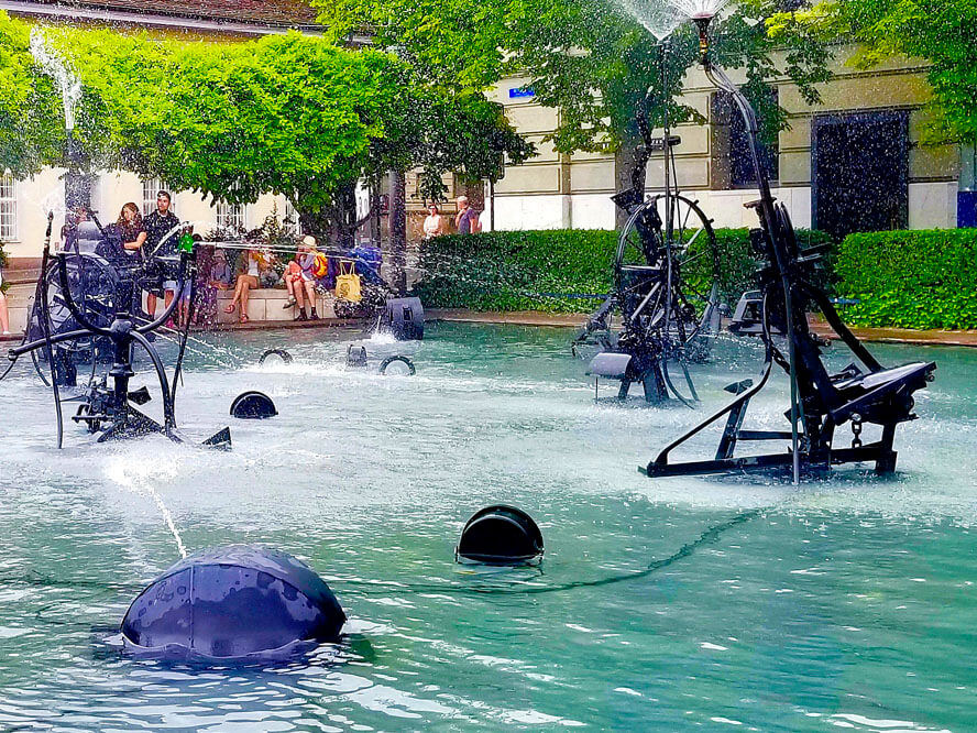 Tinguely Fountain