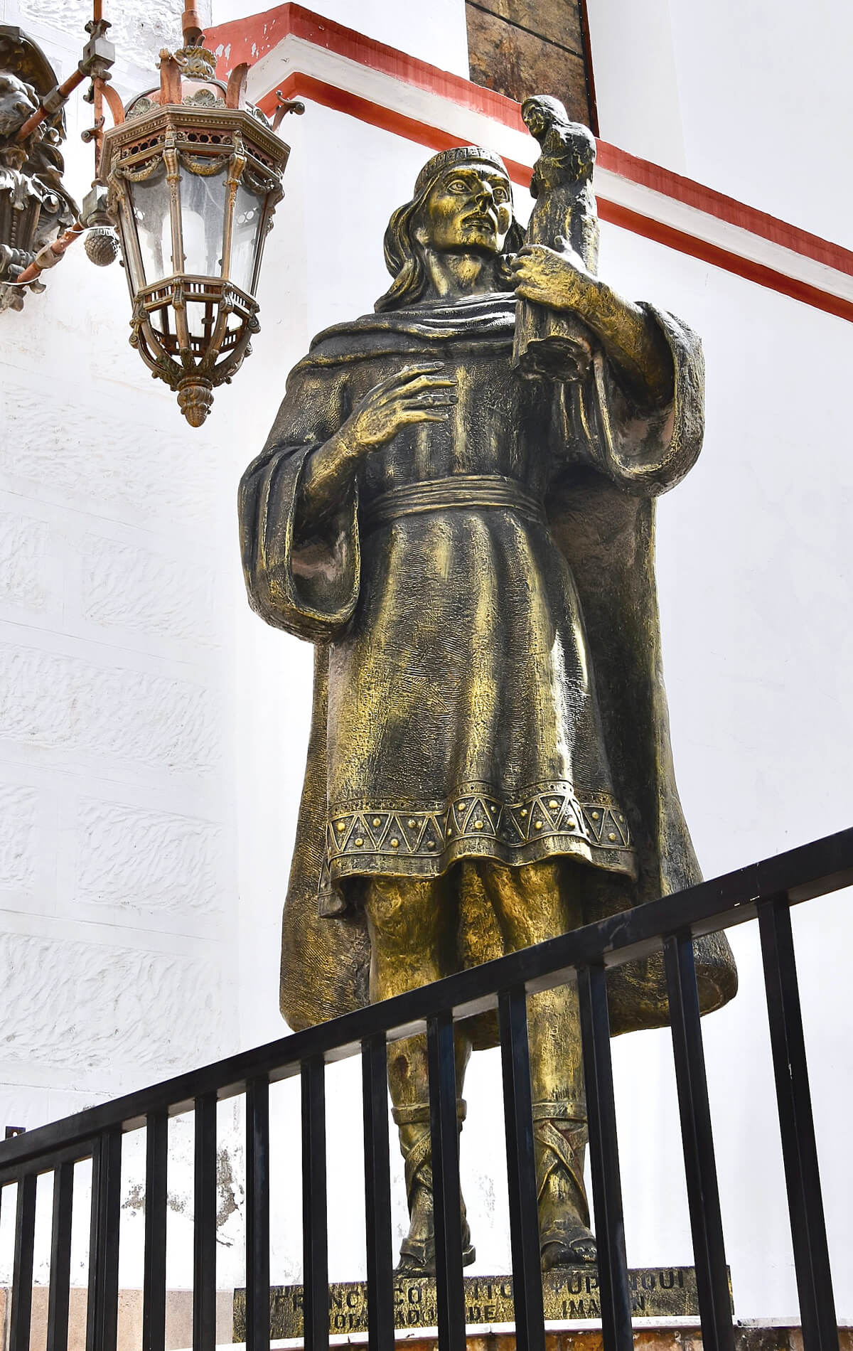 Francisco Tito Yupanqui, Sculptor of the Statue