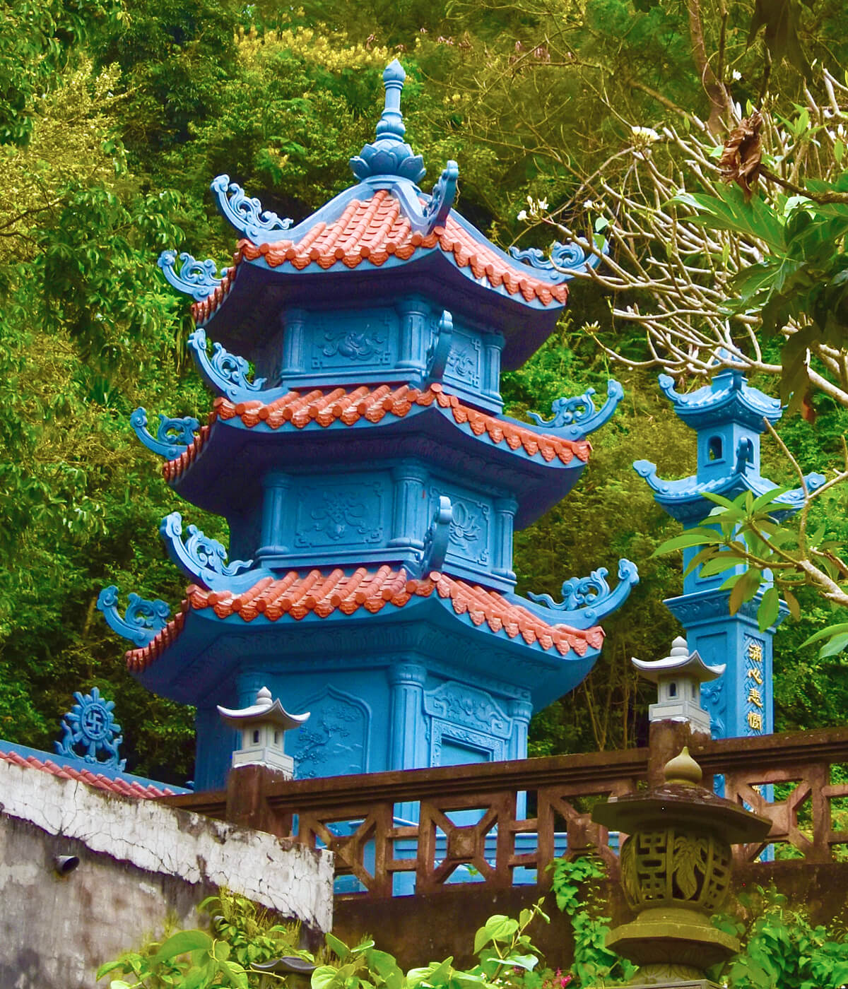 The Blue Pagoda of Thuy Son