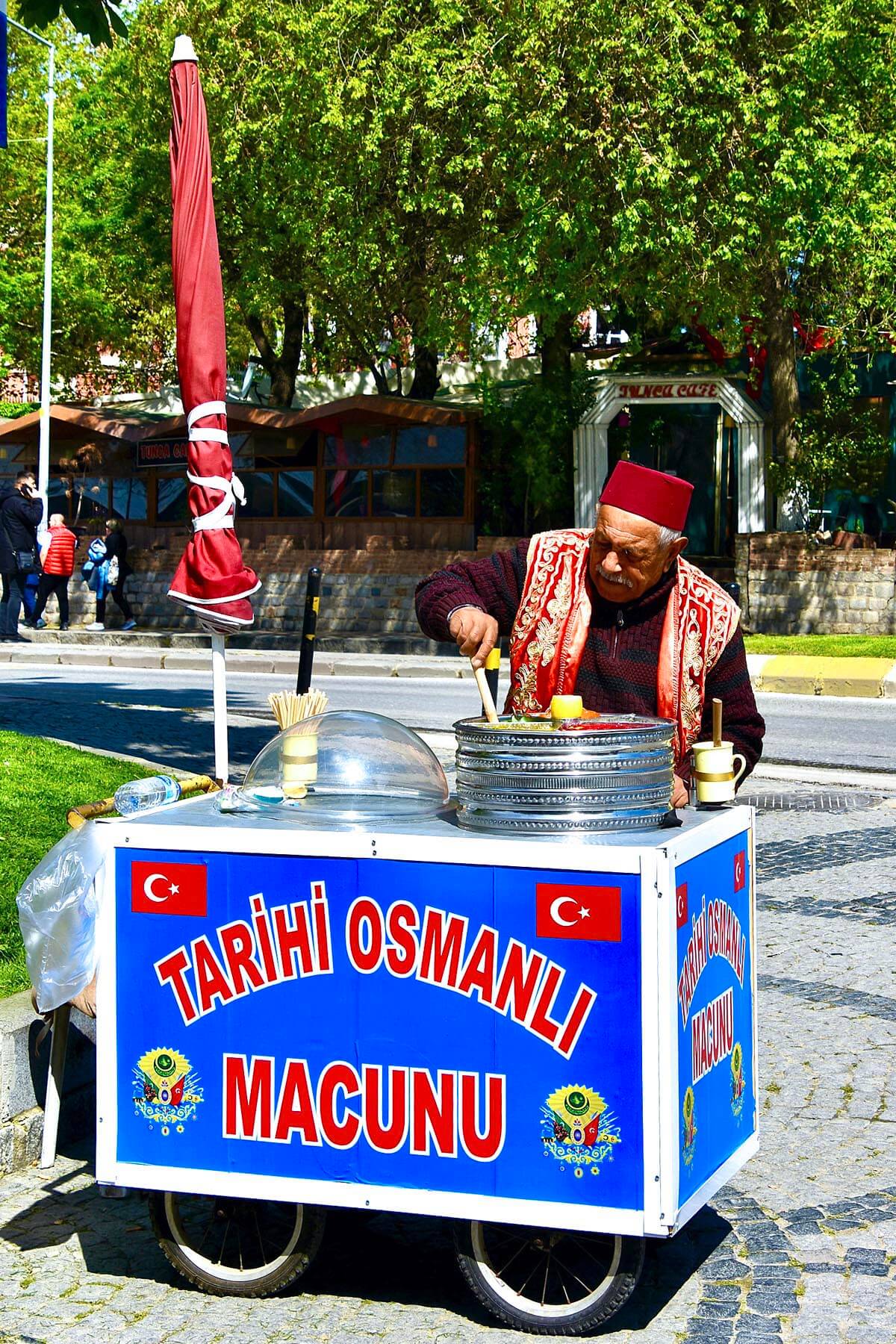Confection Vendor