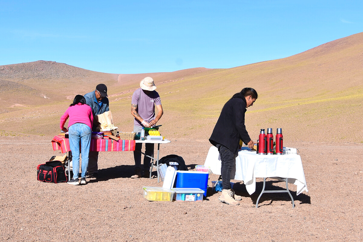 Setting up Breakfast