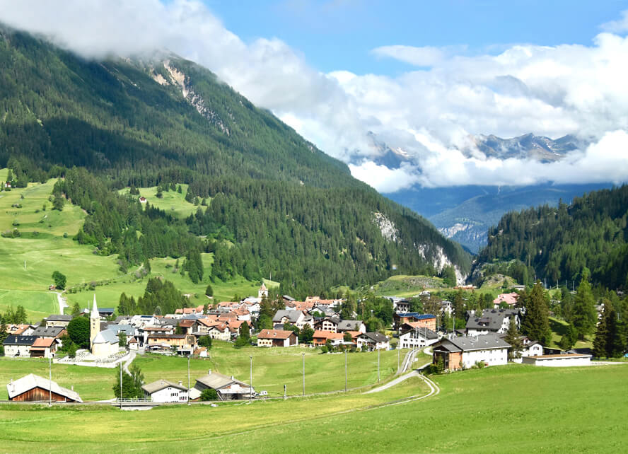 Leaving the Engadin Valley