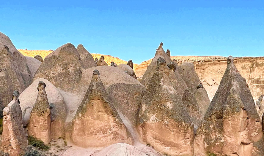 Pinhead Formations