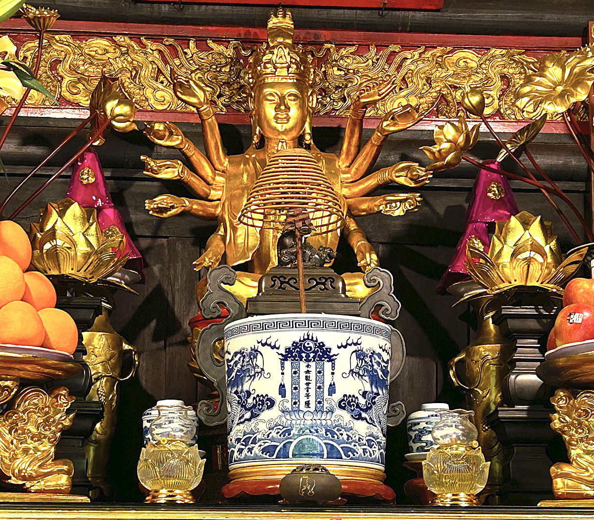 Quan Am, Bodhisattva of Compassion