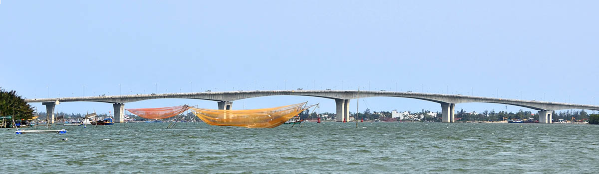 Cua Dai Bridge