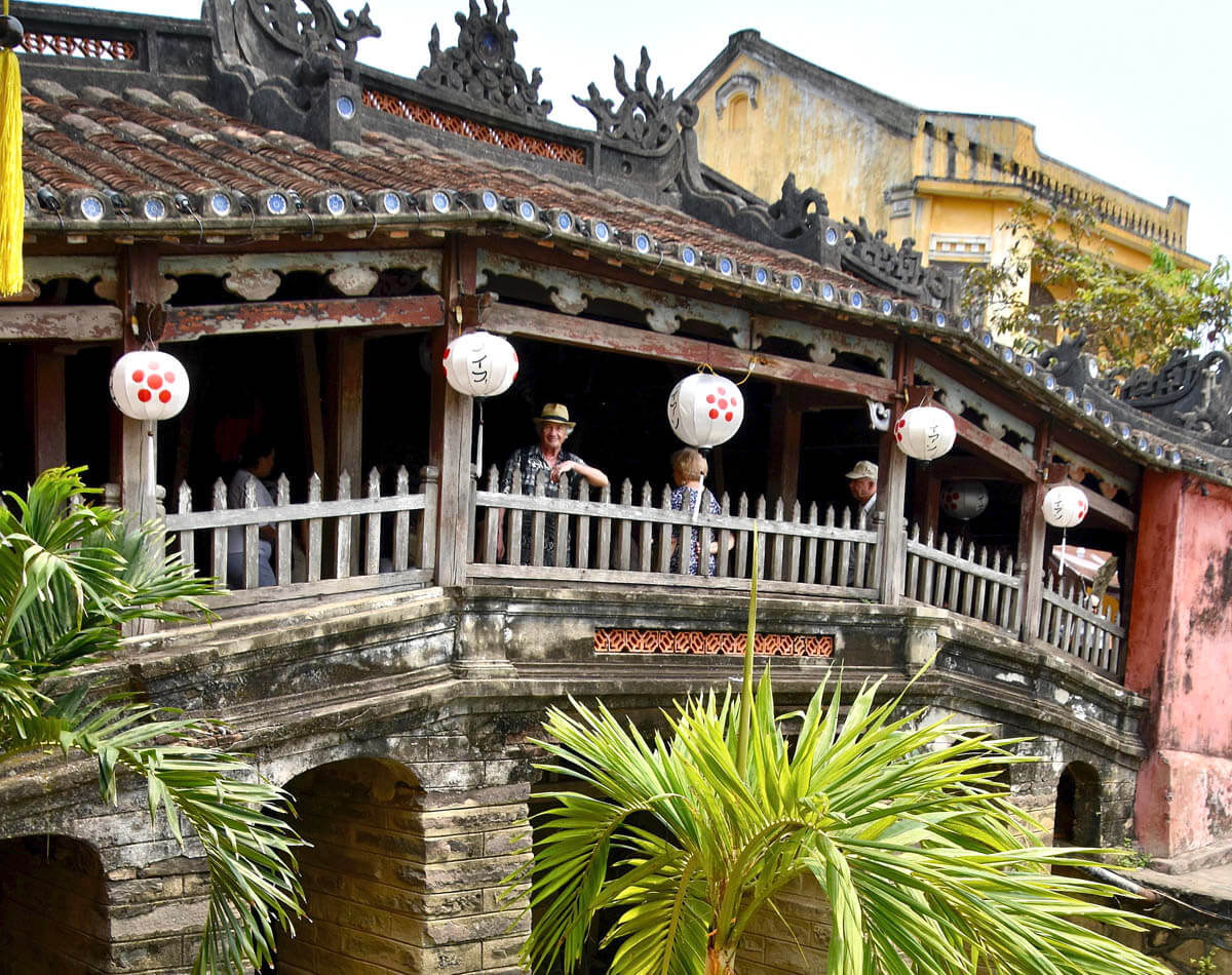 On the Japanese Bridge