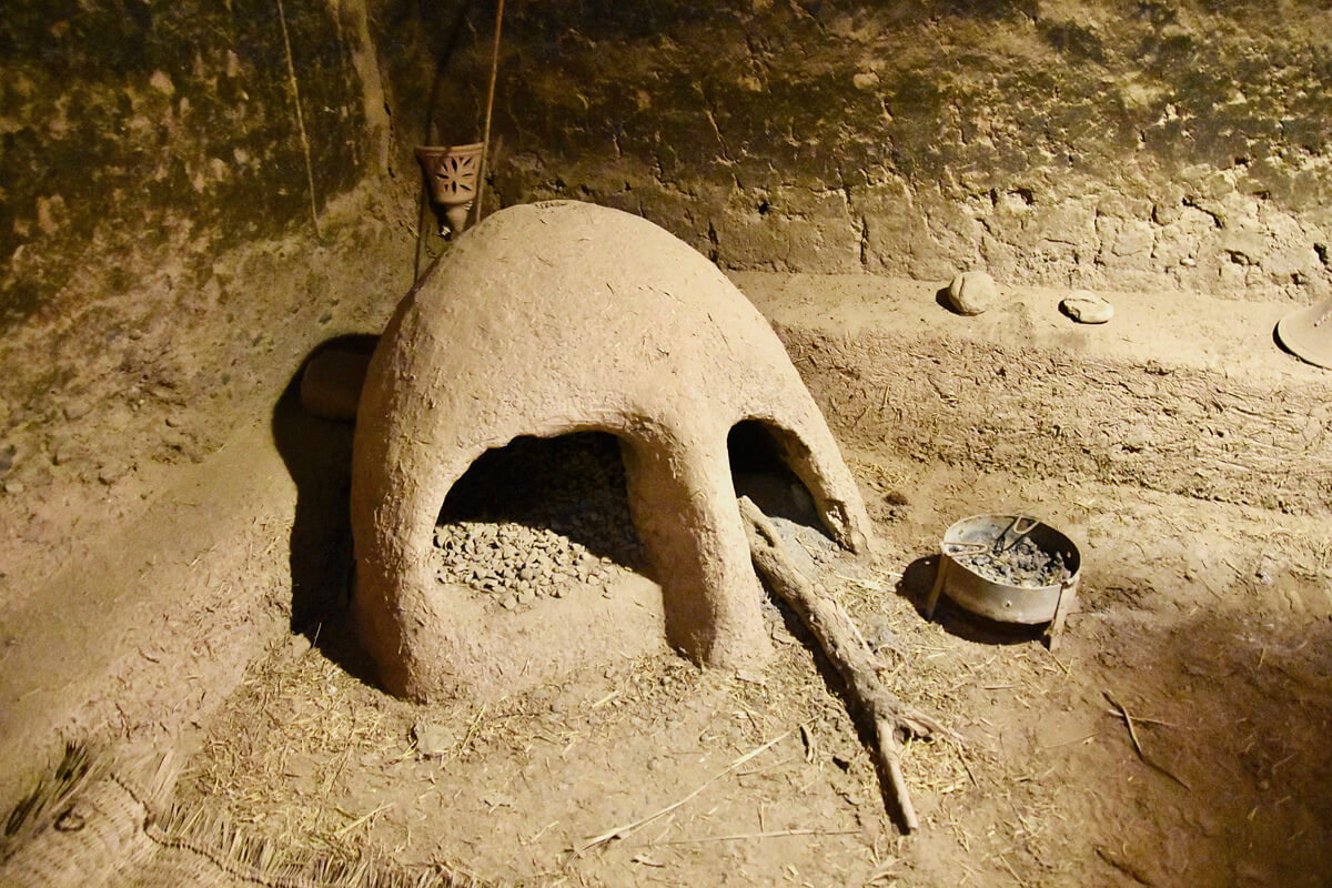 Robert Crumb-like Cooking Oven