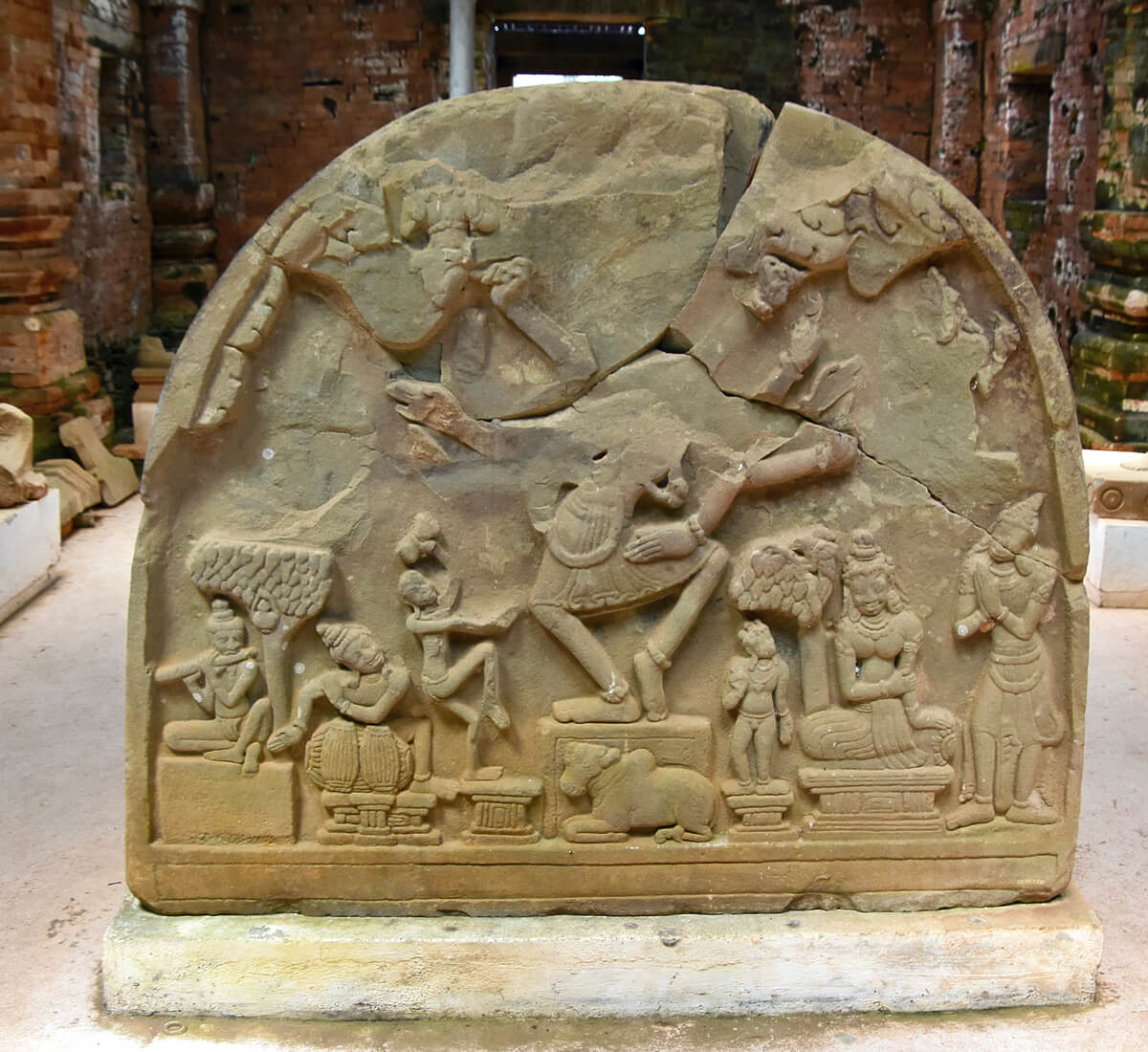 Tympanum in Group C