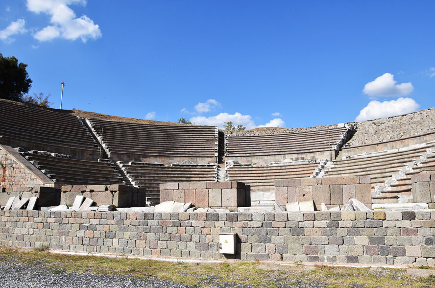 Theatre of the Asclepeion. Galen and the Asclepeion of Pergamon.