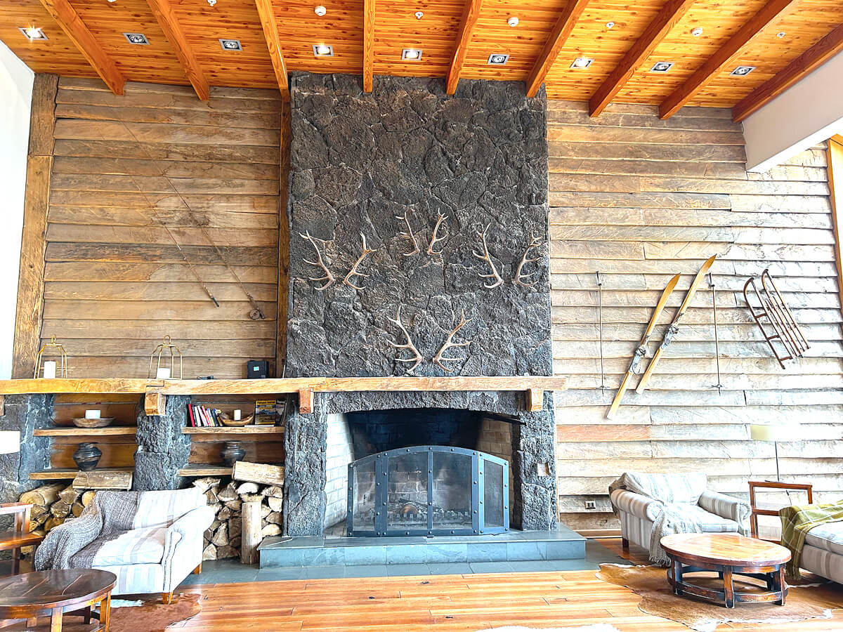 Lobby of the Hotel Cumbres, Puerto Varas