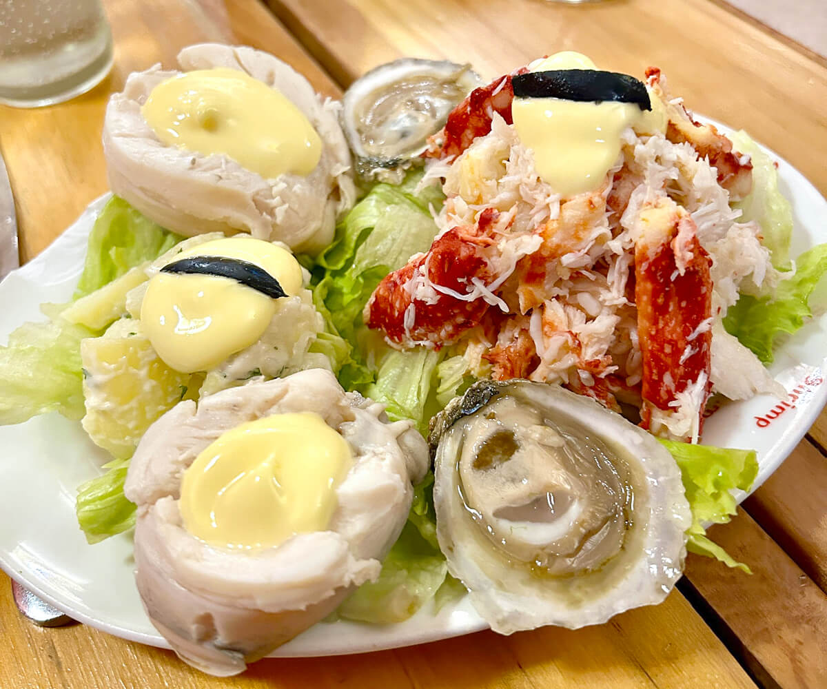 Shellfish Plate with Concholepas