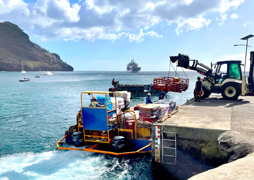 Unloading Cargo at Vaitahu