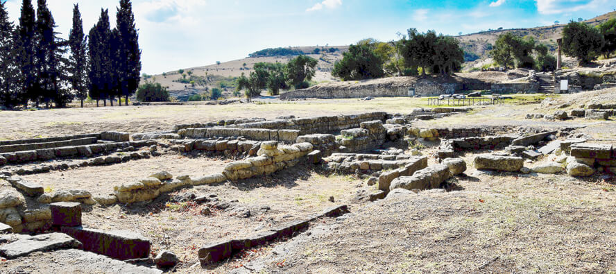 Recovery Rooms. Galen and the Asclepeion of Pergamon.