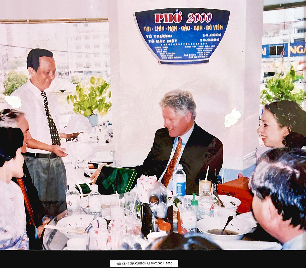 Bill Clinton at Pho 2000