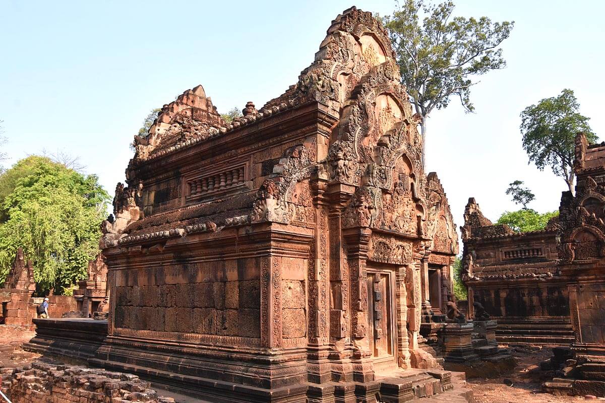 Library of Banteay Srei