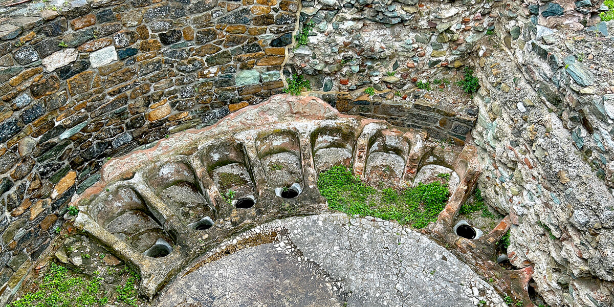 Steam Bath in the Old Forum