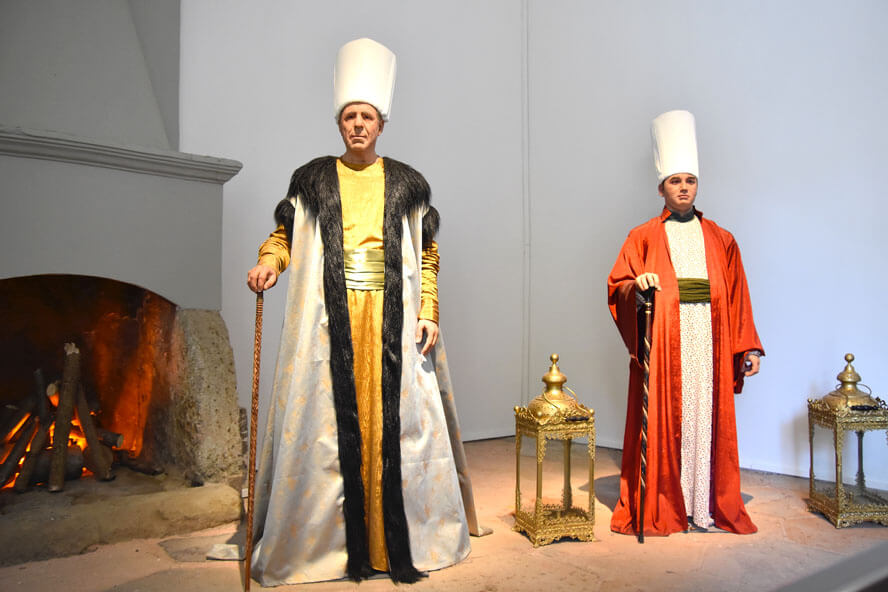 Babussaade Agasi Inside the Gate of Felicity