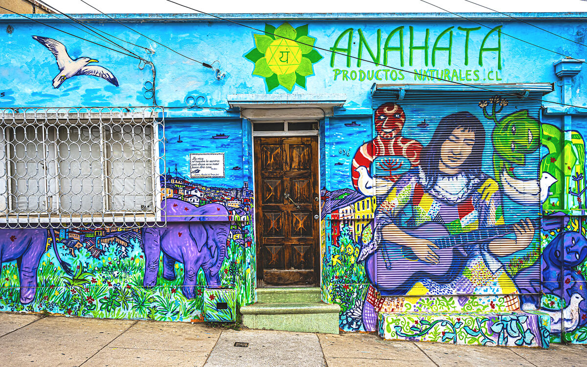 Street Art in Cerro Concepción neighborhood