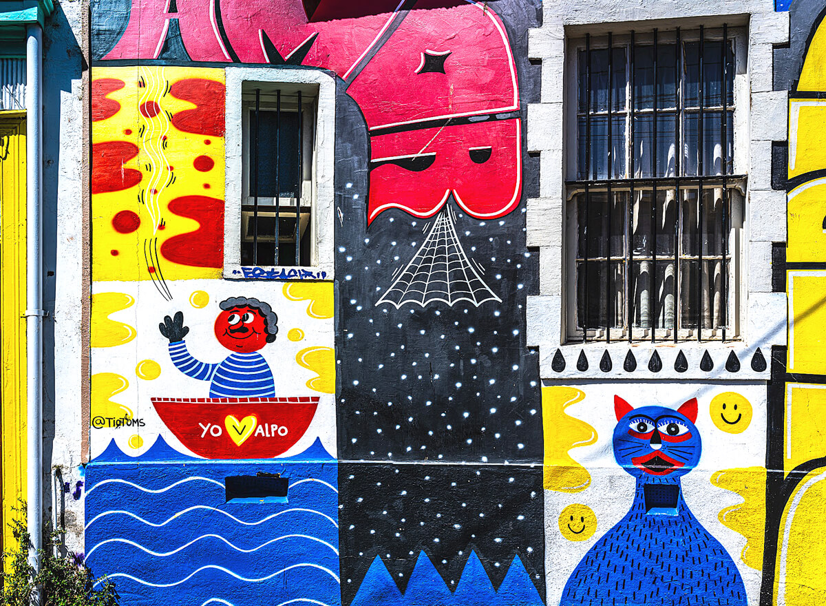 Street Art in Cerro Alegre and Cerro Concepcion neighborhoods - part of the part of the 'Twolips' series