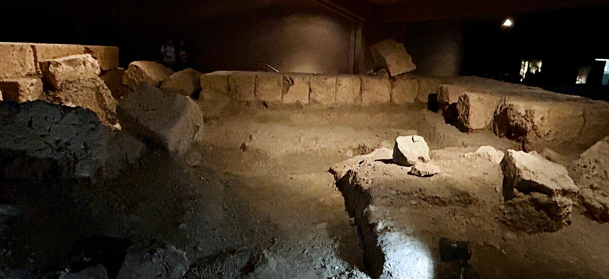 The Heroon – A Place to Honour Philip and Alexander