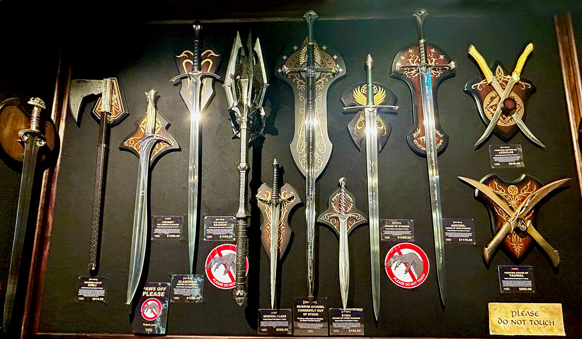 LOTR Weapons