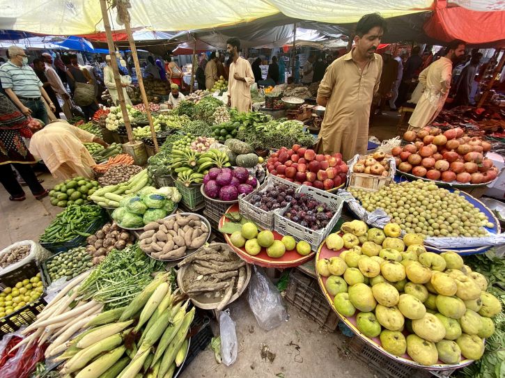 Vegetables at the Empress Market in Karachi | Location: Karachi,  Pakistan