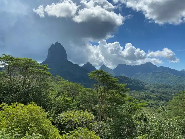 Bora Bora Round Island Tour | Location: French Polynesia