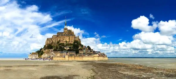 France & Channel Islands: Neolithic to Normandy Tour