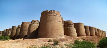 27 Day North & South Pakistan Tour