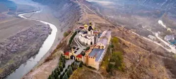 Between Empires: Romania & Moldova Tour